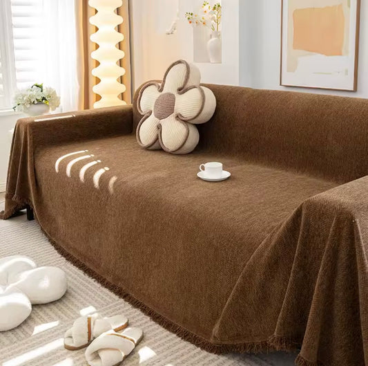 Minimalistic Classic Pet Protected Sofa Cover